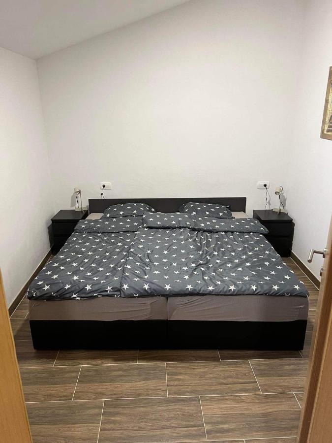 Apartma Mia Črni Kal 외부 사진