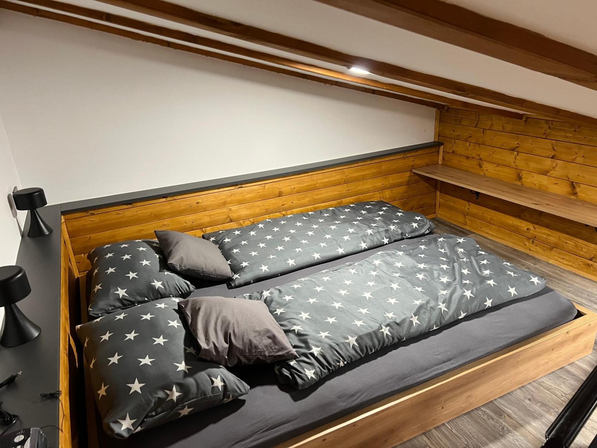 Apartma Mia Črni Kal 외부 사진