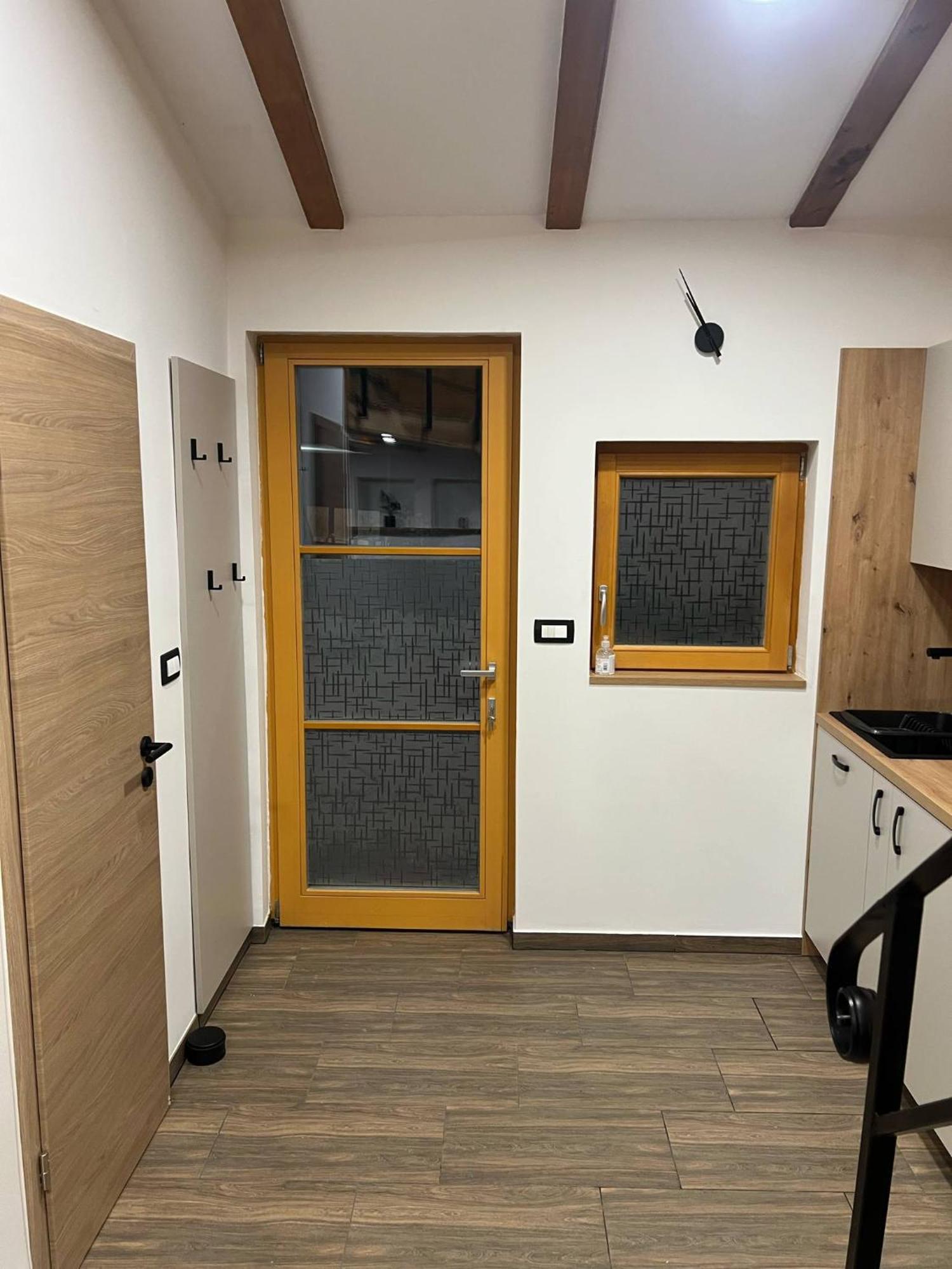 Apartma Mia Črni Kal 외부 사진